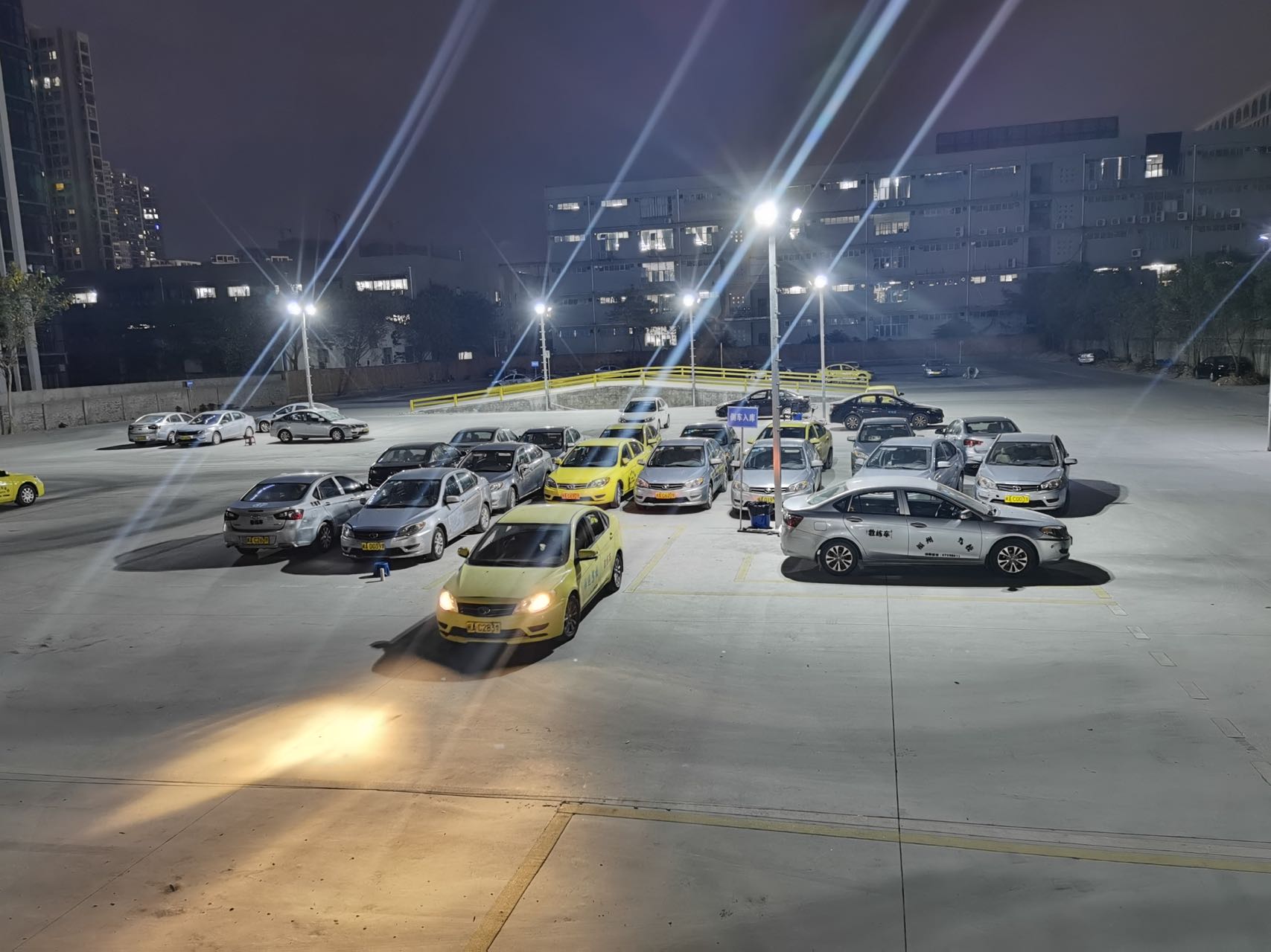 ѵ�����ػ���